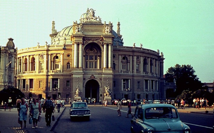 Одесский национальный академический театр оперы и балета. Город Одесса, 1969 год.