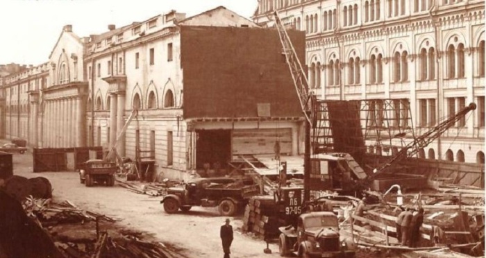 Демонтаж зданий в связи со строительством метро, 1963 год.