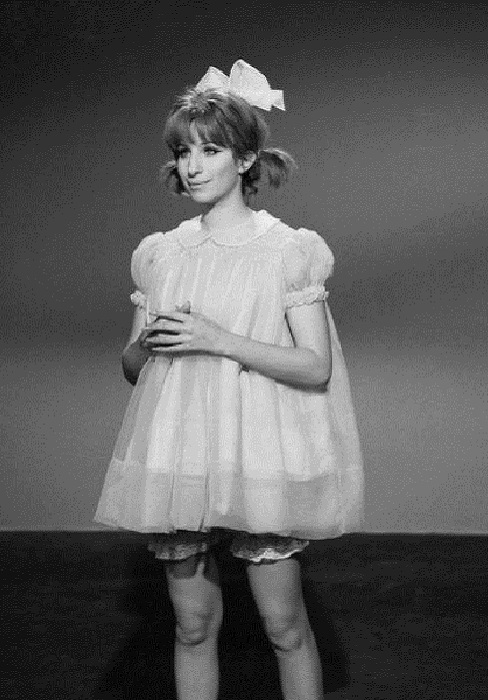 Barbra Streisand - комедийная актриса в начале карьеры. | Фото: marta-club.ru. Barbra Streisand - комедийная актриса в начале карьеры. | Фото: marta-club.ru.