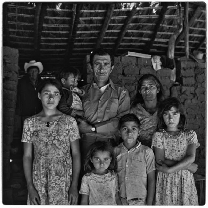 Многодетная семья на ранчо Розарито, 1972 год.