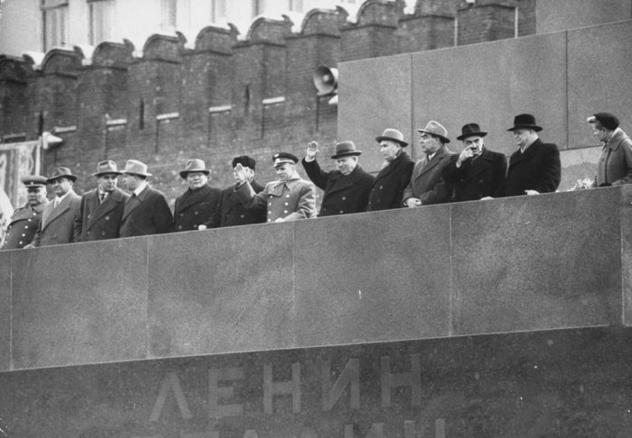 Юрий Гагарин на Красной площади в Москве, 1961 год. | Фото: liveinternet.ru.