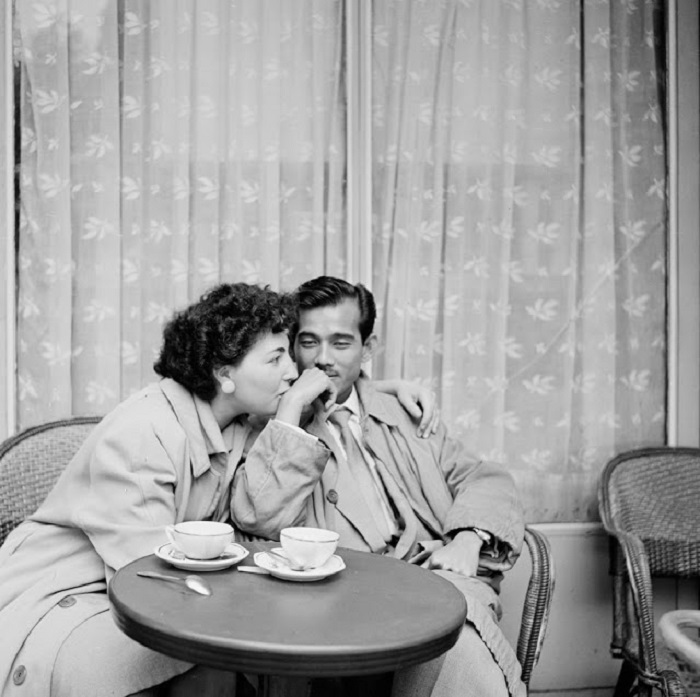 Самая красивая из всех пар – влюбленная пара. Париж, 1956 год.