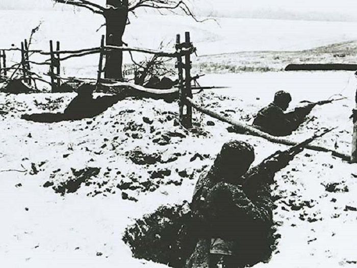 Передний край обороны пехоты.