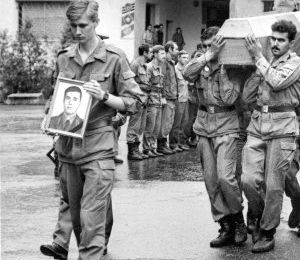 Проводы погибших российских солдат танкового полка в Гори