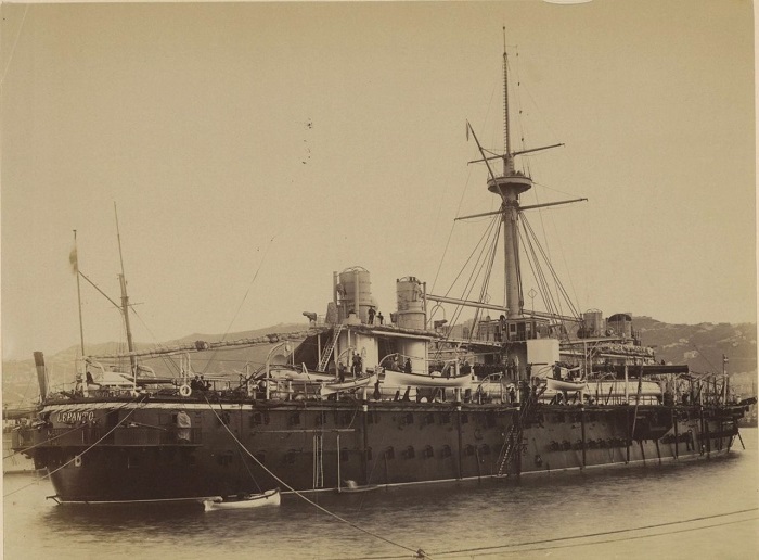 Самые быстроходные броненосцы в мире. Самые быстроходные броненосцы в мире.