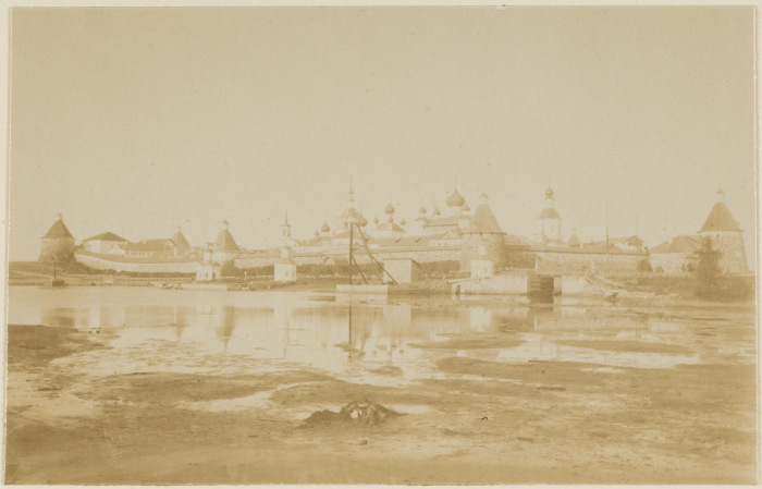 Спасо-Преображенский Соловецкий монастырь. Россия, 1887 год. Спасо-Преображенский Соловецкий монастырь. Россия, 1887 год.