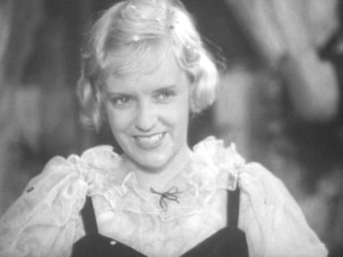 Лауреат 5 Государственных премий СССР Марина Ладынина | Фото: st.baskino.club Лауреат 5 Государственных премий СССР Марина Ладынина | Фото: st.baskino.club