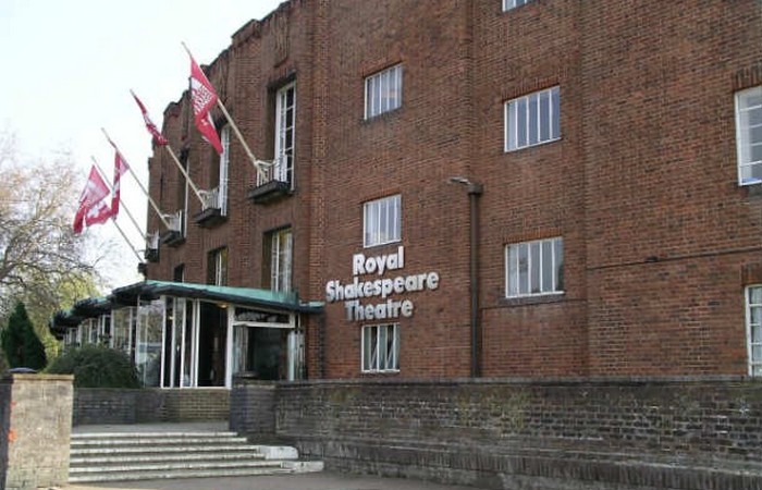 Пятьдесят тысяч человек ежегодно. / Фото: list25.com