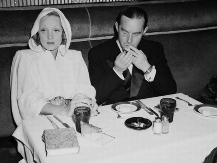 Актриса и писатель | Фото: dailyculture.ru Актриса и писатель | Фото: dailyculture.ru