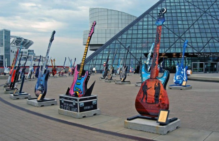 Поименно... Поименно...