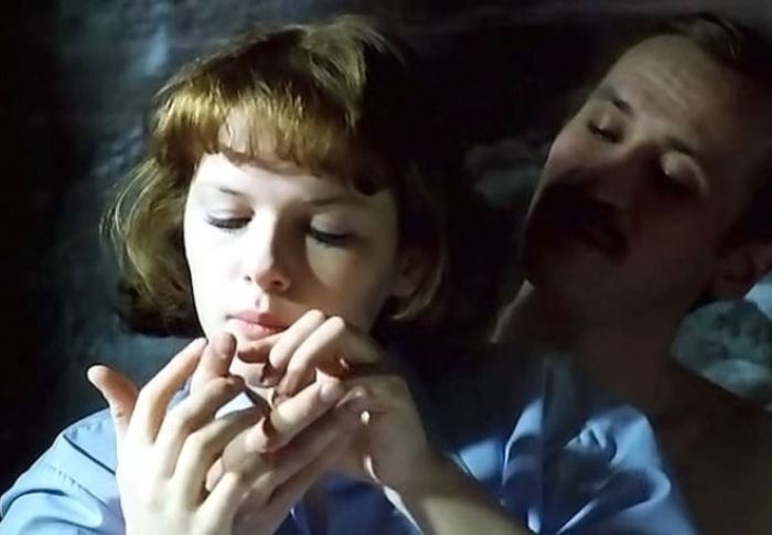 Кадр из фильма *Экипаж*, 1979 | Фото: all.kpcdn.net Кадр из фильма *Экипаж*, 1979 | Фото: all.kpcdn.net