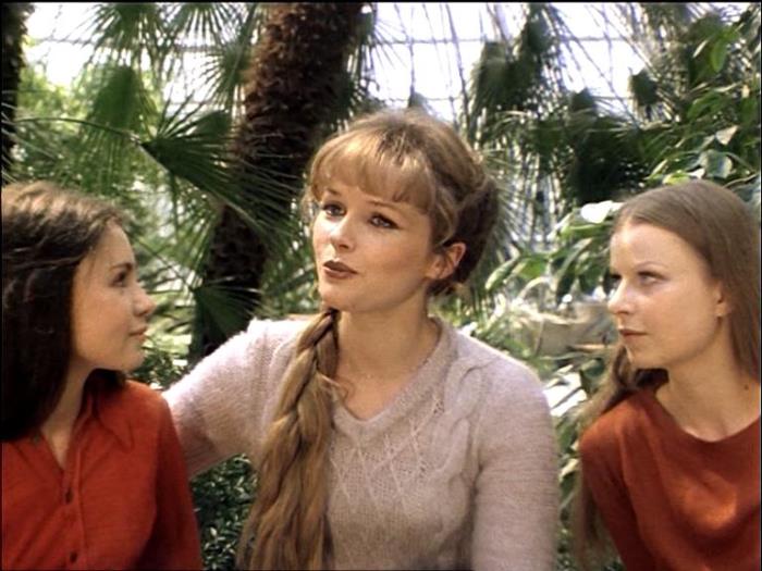 Кадр из фильма *Чародеи*, 1982 | Фото: liveinternet.ru Кадр из фильма *Чародеи*, 1982 | Фото: liveinternet.ru