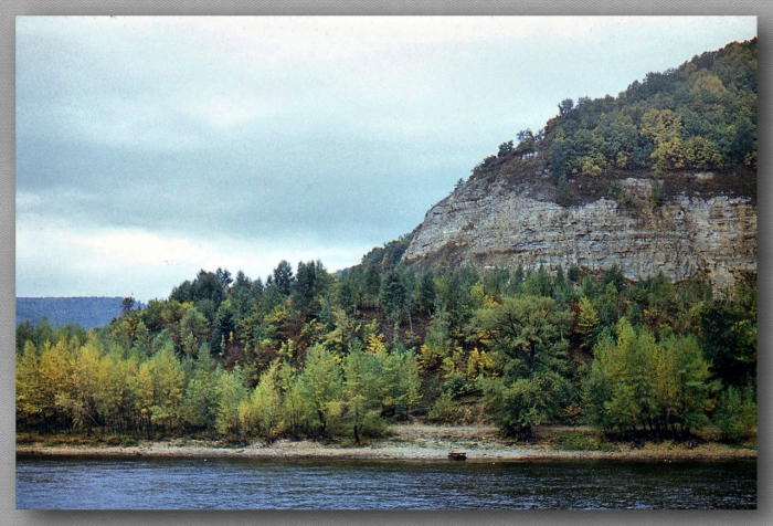 Возвышенность на правом берегу Волги. Возвышенность на правом берегу Волги.