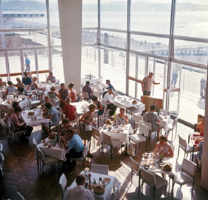 Трехразовое питание - неотъемлемая часть отдыха в санатории. Трехразовое питание - неотъемлемая часть отдыха в санатории.