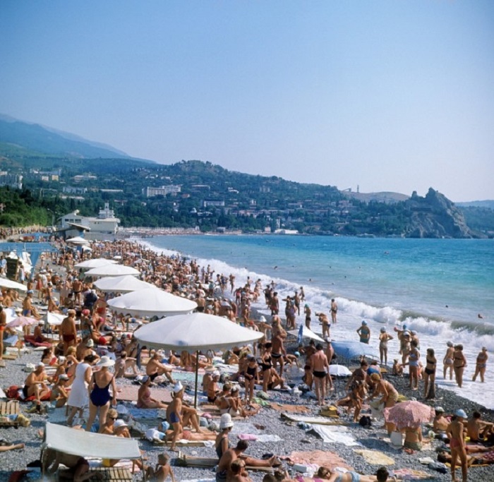 Курорт южного берега Крыма. Курорт южного берега Крыма.