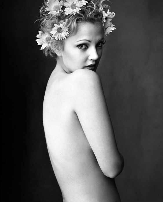 Американская актриса и кинопродюсер. Американская актриса и кинопродюсер.