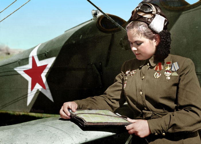 Штурман эскадрильи 46-го гвардейского женского полка ночных бомбардировщиков.