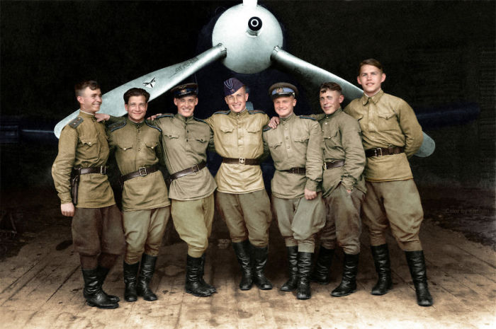 102-й гвардейский истребительный авиационный полк.