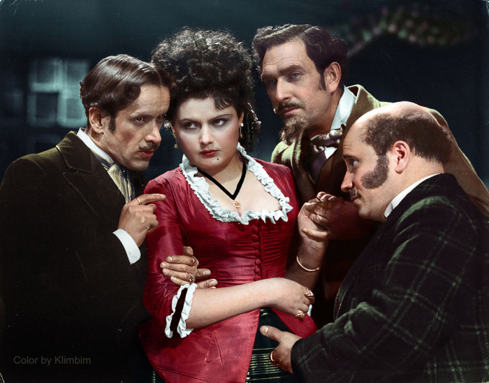 Уникальная актриса, вошедшая в историю отечественного кино блестящими ролями. Уникальная актриса, вошедшая в историю отечественного кино блестящими ролями.