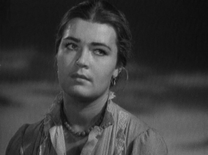 Людмила Чурсина в фильме *Донская повесть*, 1964 | Фото: kino-teatr.ru Людмила Чурсина в фильме *Донская повесть*, 1964 | Фото: kino-teatr.ru