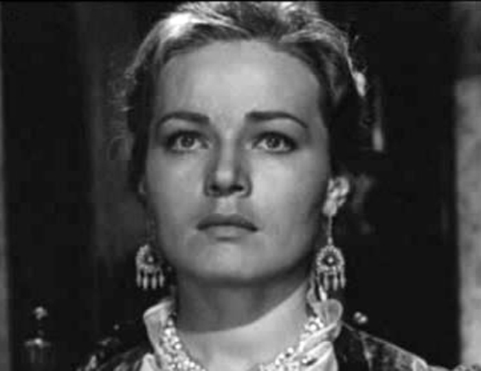 Людмила Чурсина в роли Анфисы в *Угрюм-реке*, 1968 | Фото: kino-teatr.ru Людмила Чурсина в роли Анфисы в *Угрюм-реке*, 1968 | Фото: kino-teatr.ru