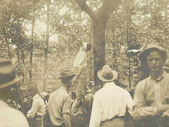 Казнь Лео Франка | Фото: oaprendizverde.com.br