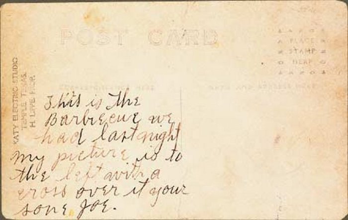 Фото убитого, которое стало открыткой для мамы | Фото: glavpost.com