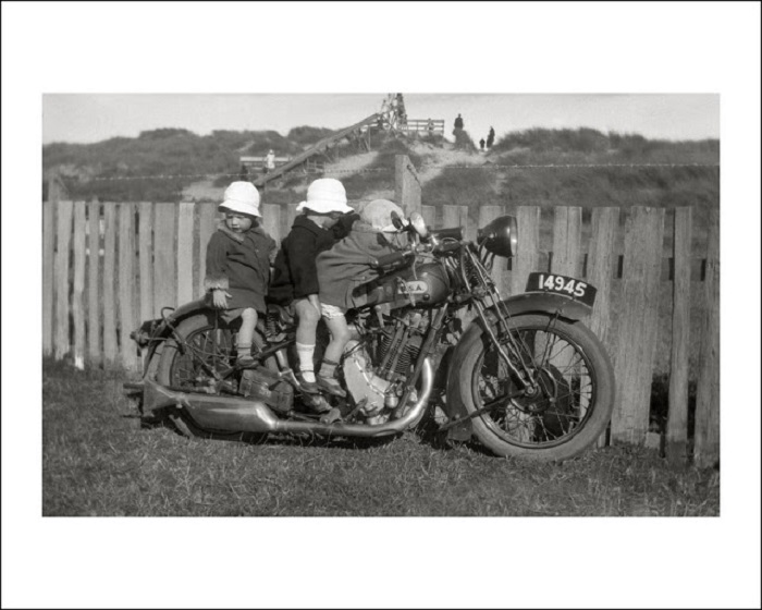 Развлечение для всех маленьких детишек. Развлечение для всех маленьких детишек.