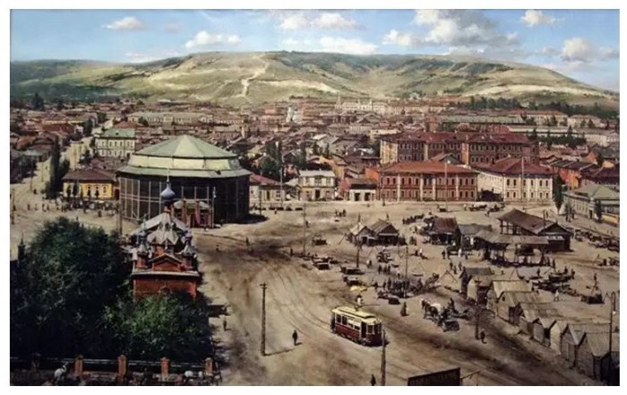 Митрофановский базар. Автор: Вячеслав Курсеев. Митрофановский базар. Автор: Вячеслав Курсеев.