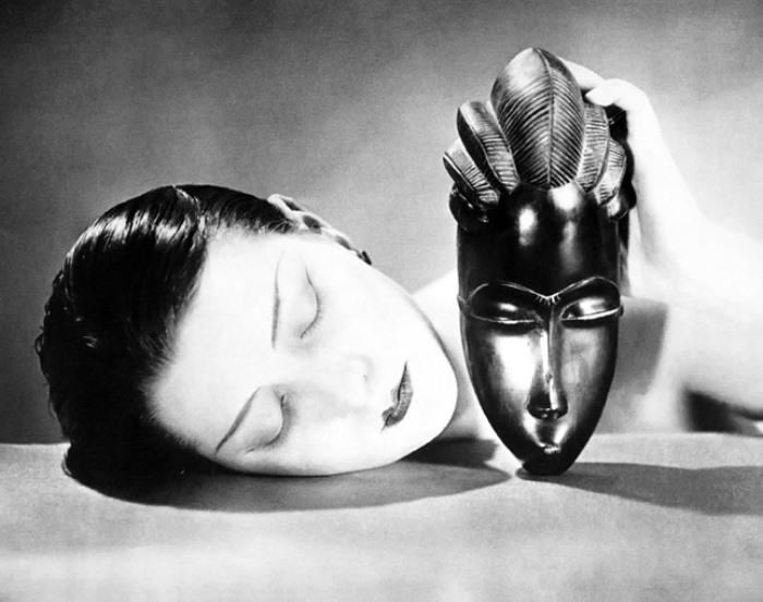 Ман Рэй. Черное и белое, 1926 | Фото: theredlist.com Ман Рэй. Черное и белое, 1926 | Фото: theredlist.com