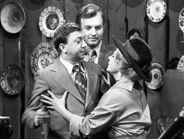 Кадр из телепередачи *Кабачок 13 стульев* | Фото: tass.ru Кадр из телепередачи *Кабачок 13 стульев* | Фото: tass.ru