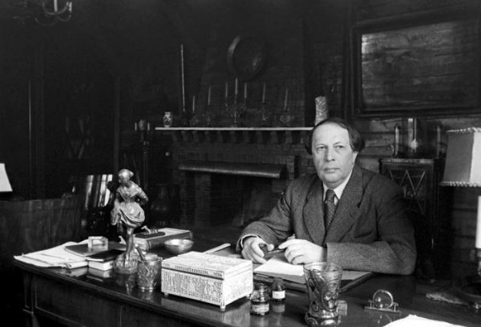 Сказка А. Толстого – многослойное произведение с символическим подтекстом | Фото: funlib.ru Сказка А. Толстого – многослойное произведение с символическим подтекстом | Фото: funlib.ru