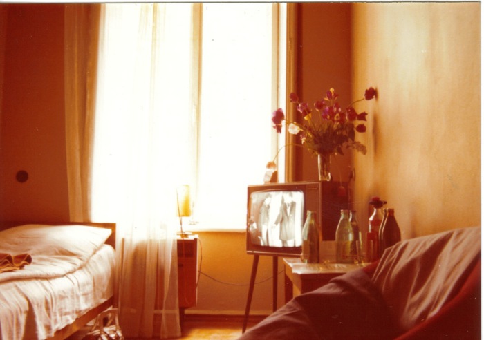 Гостиничный номер. СССР, Одесса, 1976 год. Гостиничный номер. СССР, Одесса, 1976 год.