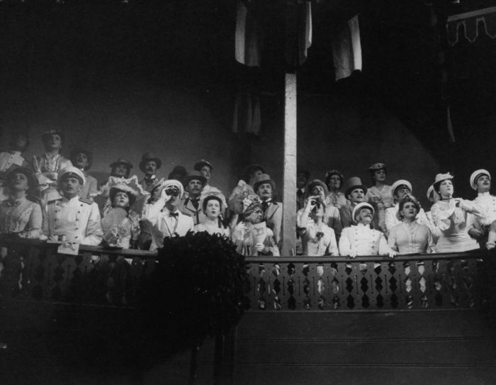 Спектакль Анна Каренина. СССР, Москва, 1955 год. Спектакль Анна Каренина. СССР, Москва, 1955 год.