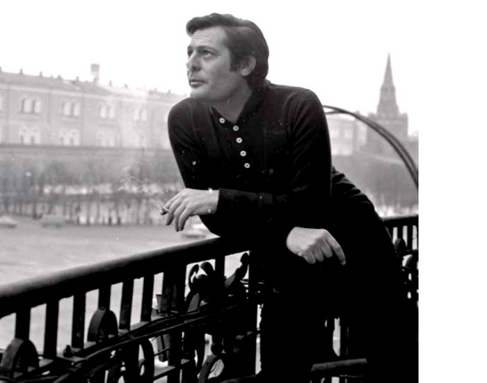 Актер Марчелло Мастроянни в первый приезд в Москву Актер Марчелло Мастроянни в первый приезд в Москву