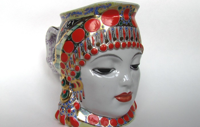 Кружка «Молоко», изображающая шамаханскую царицу. Автор Данько Наталья. Кружка «Молоко», изображающая шамаханскую царицу. Автор Данько Наталья.