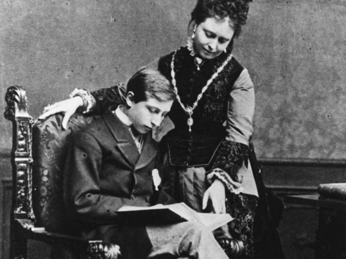 Вильгельм II в юности. | Фото: allday.com. Вильгельм II в юности. | Фото: allday.com.