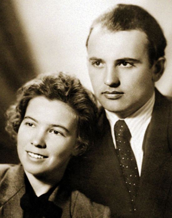 Студентка Раиса Титаренко./фото: liveinternet.ru Студентка Раиса Титаренко./фото: liveinternet.ru