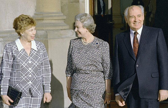 Михаил Горбачёв в рабочем кабинете./фото: newdaynews.ru Михаил Горбачёв в рабочем кабинете./фото: newdaynews.ru