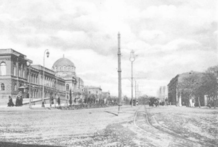Головинский проспект в Тифлисе, заложенный при генерале Ермолове. Ныне проспект Руставели | Фото: gorets-media.ru Головинский проспект в Тифлисе, заложенный при генерале Ермолове. Ныне проспект Руставели | Фото: gorets-media.ru