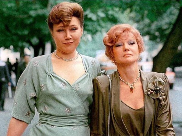 За эту роль Людмила Марковна в 1982 году получила приз «Золотой орел» за лучшую женскую роль на всемирном кинофестивале в Маниле. | Фото: pinstake.com За эту роль Людмила Марковна в 1982 году получила приз «Золотой орел» за лучшую женскую роль на всемирном кинофестивале в Маниле. | Фото: pinstake.com