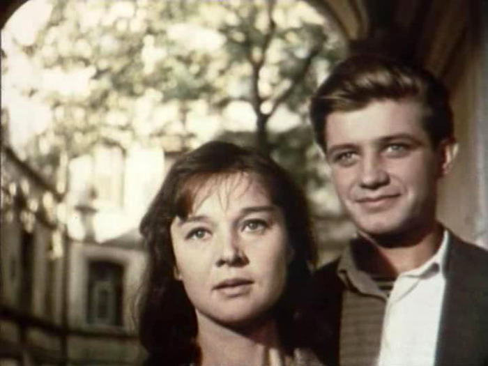 Моряк Роман услышал пение красавицы Франчески и влюбился. | Фото: pinstake.com Моряк Роман услышал пение красавицы Франчески и влюбился. | Фото: pinstake.com