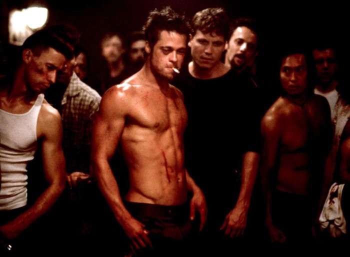 Кадр из фильма *Бойцовский клуб*, 1999 | Фото: picworld.ru Кадр из фильма *Бойцовский клуб*, 1999 | Фото: picworld.ru