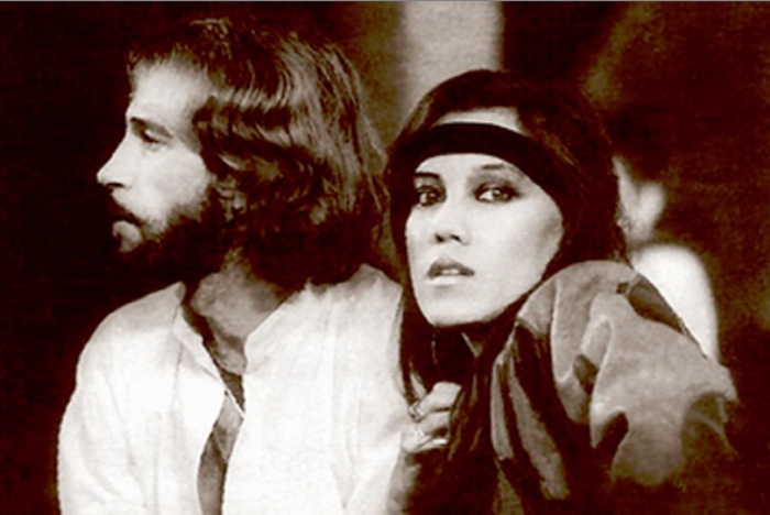 Игорь Тальков и Азиза, которую долгое время считали главной виновницей его гибели | Фото: focus.ua Игорь Тальков и Азиза, которую долгое время считали главной виновницей его гибели | Фото: focus.ua