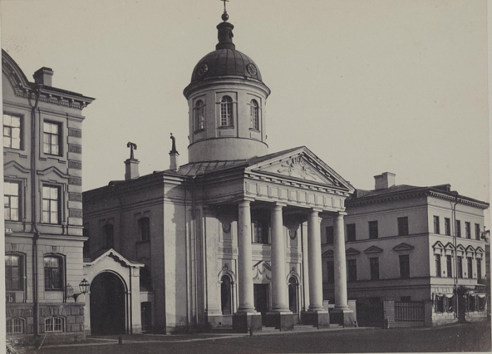 Православный храм в Петербурга на Васильевском острове. Православный храм в Петербурга на Васильевском острове.