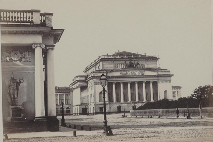 Старейший драматический театр в России. Старейший драматический театр в России.