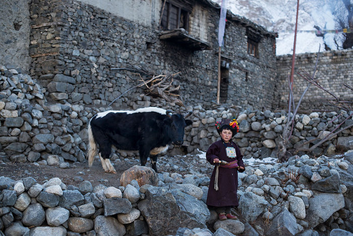 12-летняя именинница из немногочисленного народа, проживающего в Ладакхе, Индия. 12-летняя именинница из немногочисленного народа, проживающего в Ладакхе, Индия.