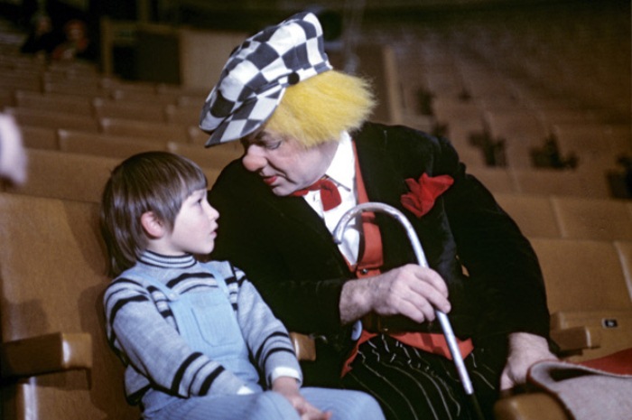 Выступление Олега Попова, 2001 год Выступление Олега Попова, 2001 год