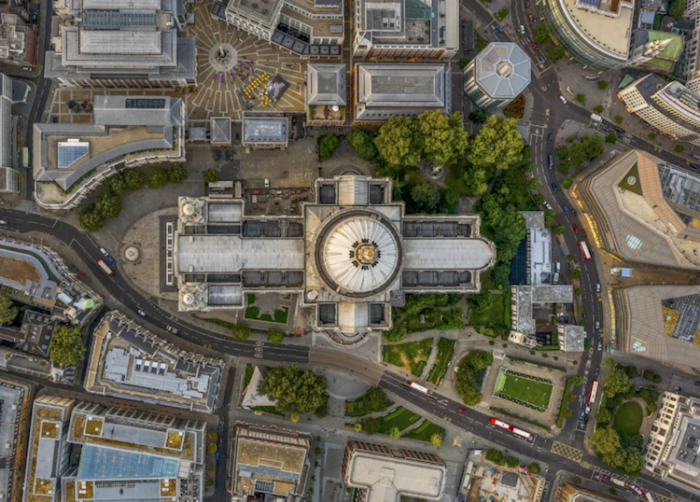 Собор является главным храмом столицы Великобритании. Собор является главным храмом столицы Великобритании.