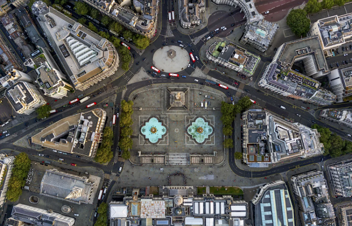 Одно из самых посещаемых туристами мест в столице Великобритании. Одно из самых посещаемых туристами мест в столице Великобритании.